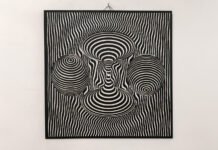 Cuando las ecuaciones dibujan el universo: la obra que une relatividad general y arte geométrico