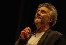 Fito Paéz inauguró “Casa Páez” con un concierto sinfónico a sala llena en el Teatro El Círculo de Rosario