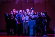 “Experiencia vocal Tinkuy”: 100 voces en un encuentro inmersivo que invita a cantar, recordar y celebrar la vida