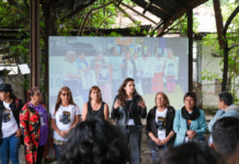 «6402+ Razones para no olvidar»: una exposición colaborativa con las Madres de los Falsos Positivos de Colombia en la Estación de La Sabana de Bogotá